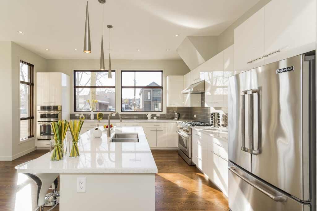White theme Kitchen Modular Kitchen